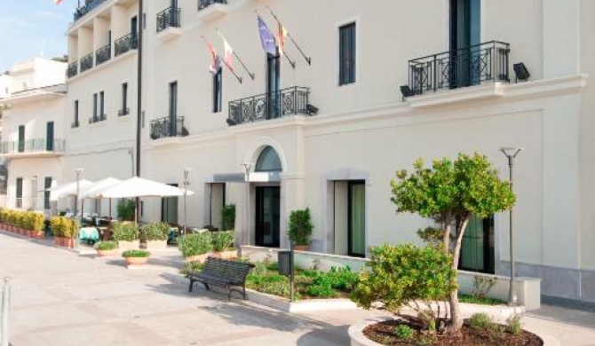 Grand Hotel Mediterraneo