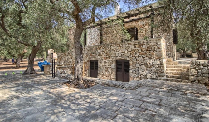 Stone House Li Turchi