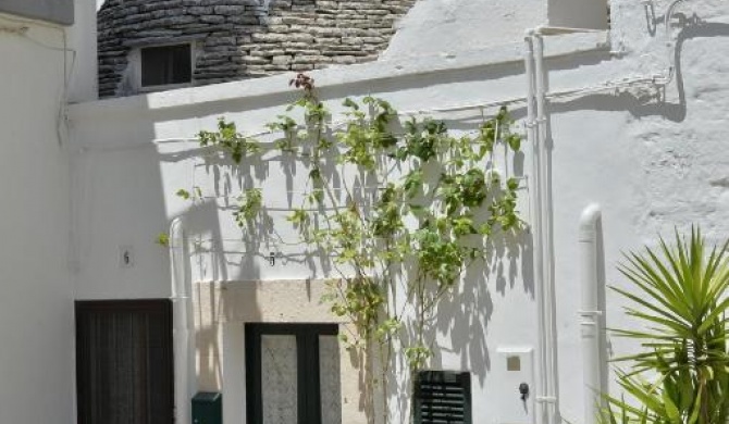 TRULLI DEL CORSO B&B