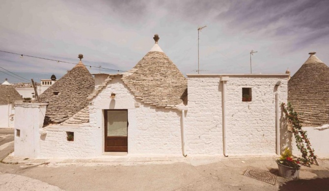 Trullo 100 Passi