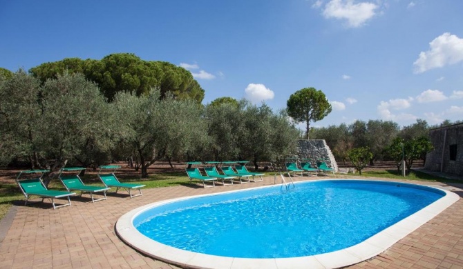 Tipica villa salentina con piscina privata m340