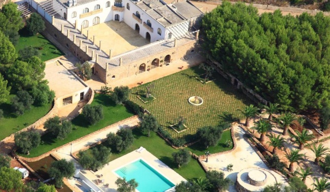 Masseria Cucuruzza Hotel