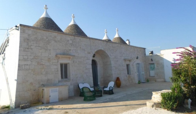 Trulli Carlo Anna