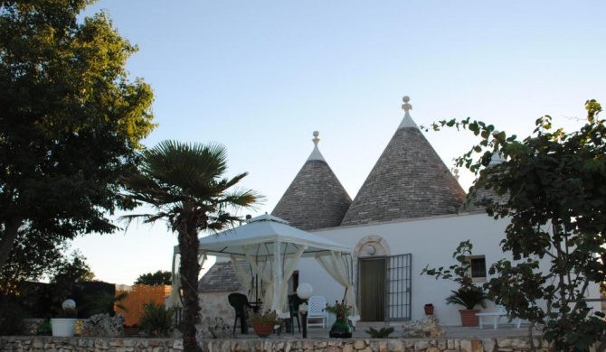 Trullo Pietraluna