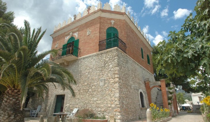 B & B Torre Saracena