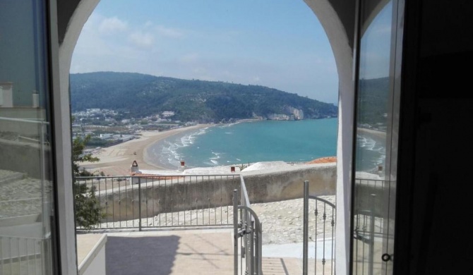 Casa al centro storico di Peschici con vista mare